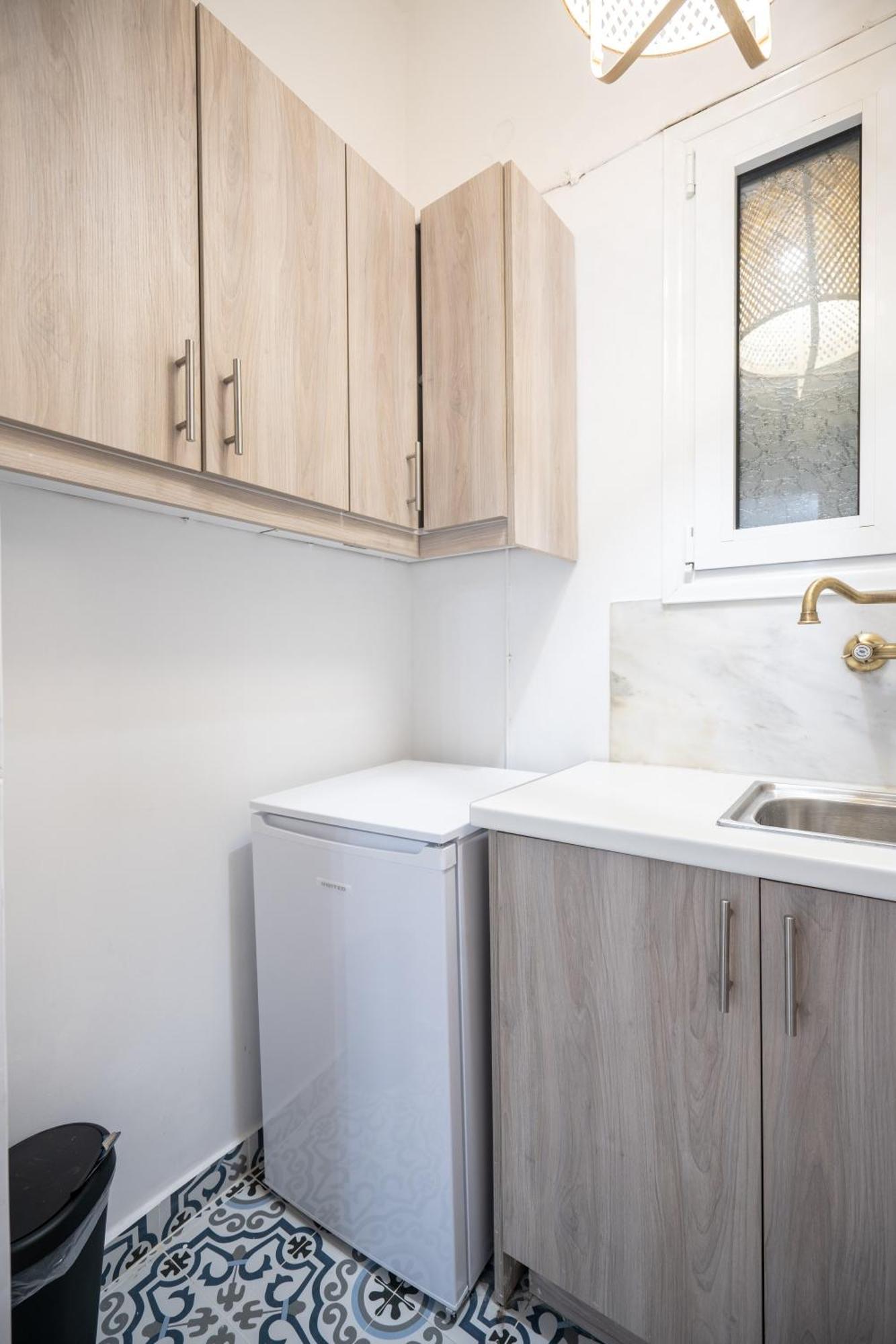 Panormou Metro Station 1 Bedroom 2 Persons Flat *